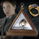 Harry Potter Replica 1/1 Lord Voldemort´s Horcrux Ring (gold-plated)