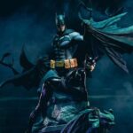 BATMAN AND CATWOMAN REUNION 1/4 SCALE STATUE