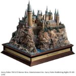 HP HOGWARTS SCULTURE