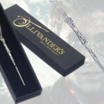 HP HARRY WAND NECKLACE