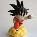 DRAGON BALL SON GOKU ON NIMBUS BANK NEW