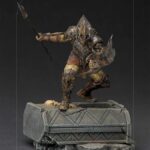LOTR ARMORED ORC 1/10 ART STATUE