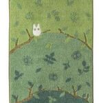 TOTORO HIDING IN ACORN TREE 34x80 TOWEL