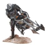 SW MANDALORIAN PREM COLL DIN DJARIN BIKE STATUE