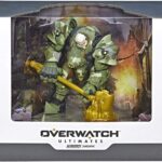 OVERWATCH Ultimates - REINHARDT DELUXE - Action Figure 20cm Oversized Articolata con Accessori - Hasbro