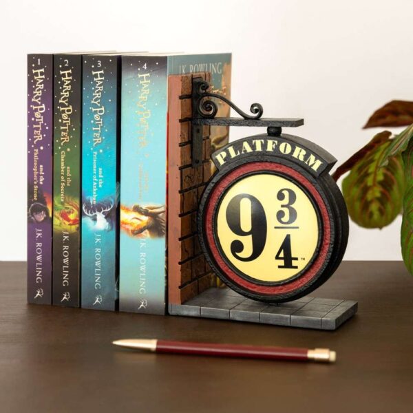 HP TRACKS 9 3/4 BOOKENDS