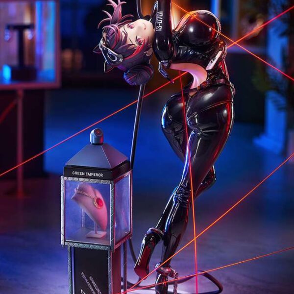 GOD VICT NIKKE QUENCY ESCAPE QUEEN 1/7