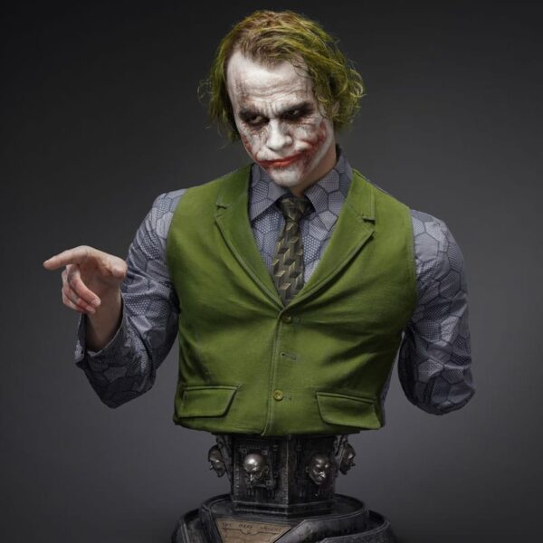 The Dark Knight Bust 1/1 The Joker 89 cm