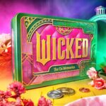 WICKED  THE OZ MEMORIES KIT