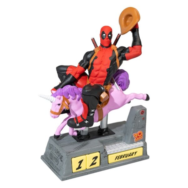 Marvel Deadpool Calendario Perpetuo 3D con Figure 21cm