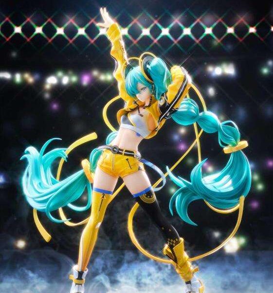 HATSUNE MIKU 17TH ANN VER 1/7 SCALE FIG