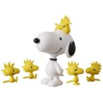 Peanuts UDF Series 19 Mini Figure Happiness is all your friends 8 cm