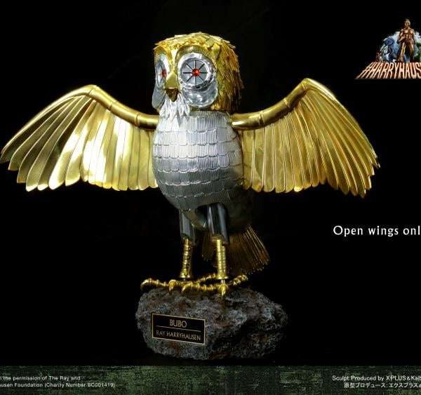 CLASH OF TITANS BUBO GOLD PAT OPEN WINGS