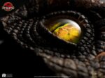 The Lost World: Jurassic Park Replica Bust Male Velociraptor Eye Prop 23 cm - immagine 4