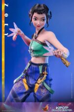 KPop Demon Hunters Action Figure 1/6 Zoey 27 cm - immagine 5