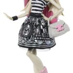 Monster High Collector Doll Rochelle Goyle