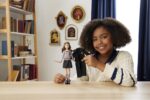 Harry Potter Fashion Doll Hermione Granger - immagine 3