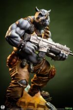 Teenage Mutant Ninja Turtles Legends Statue 1/3 Rocksteady 69 cm - immagine 4