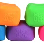 NeeDoh Squeeze Ball Nice Cube Glow (Glow in the Dark) 5 cm Display (12)