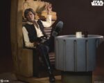 Star Wars Episode IV Mixed Media Premium Format Figure Han Solo: Sorry About the Mess 32 cm - immagine 3