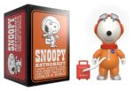 Peanuts Supersize Vinyl Action Figure Snoopy Spacesuit Orange 30 cm - immagine 4