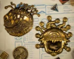 DUNGEONS & DRAGONS - 50TH ANNIVERSARY - BEHOLDER TWIN MEDALLION SET - immagine 8