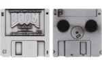 DOOM FLOPPY DISK PIN BADGE - immagine 5
