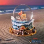 ONE PIECE GOING MERRY SNOW GLOBE