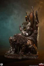 MARVEL RIVALS DR. DOOM 1:3 STATUE - immagine 7