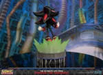 SONIC THE HEDGEHOG ULTIMATE LIFE FORM SHADOW THE HEDGEHOG RESIN STATUE - immagine 7
