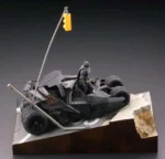 THE DARK KNIGHT TRILOGY LEGACY BATMOBILE TUMBLER IN GOTHAM CITY DIORAMA - immagine 2