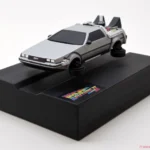BACK TO THE FUTURE 2 TIME MACHINE FLOATING PLASTIC MODEL