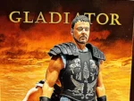 MOVIE MANIACS MAXIMUS DECIMUS MERIDIUS GLADIATOR 6" POSED FIGURE - immagine 2