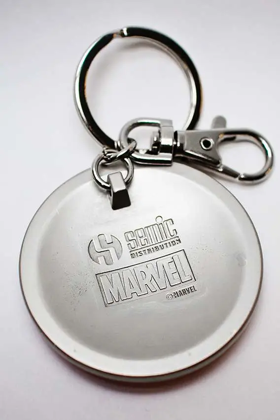 39210__278301230 CAPTAIN AMERICA SHIELD KEYCHAIN - immagine 1