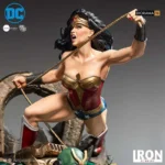 WONDER WOMAN VS DARKSEID 1/6 DIORAMA - immagine 8