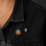 WEDNESDAY NEVERMORE ACADEMY PIN SET (2) - immagine 4