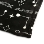 RICK & MORTY PORTAL COZY BLANKET - immagine 3