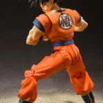 DRAGON BALL Z SON GOKU SAYAN RAISED ON EARTH SH FIGUARTS