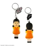 SQUID GAME YOUNG-HEE SQUISHY KEYCHAIN - immagine 3