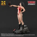 VAMPIRELLA JOSE GONZALEZ EDITION PLASTIC MODEL KIT - immagine 3