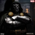 Marvel Action Figure 1/12 Doctor Doom 17 cm - immagine 4