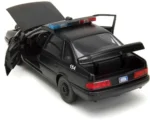 Robocop 1986 - 1986 Ford Taurus With Robocop - 1:24 Die-Cast Model - immagine 3