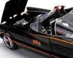BATMAN 1966 BATMOBILE BATMAN & ROBIN DIE CAST MODEL 1/18 LIMITED EDITION - immagine 4