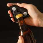 DC Comics Magnet with Bottle Opener Superman 9 cm - immagine 6