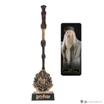HARRY POTTER DUMBLEDORE WAND PEN IN STAND - immagine 6