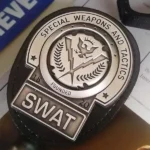 THE DARK KNIGHT GOTHAM CITY SWAT BADGE - immagine 5