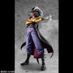 ONE PIECE P.O.P. LIMITED HAWK EYE DRACULE MIHAWK VER.R  STATUE - immagine 2