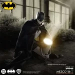 ONE:12 COLLECTIVE BATMAN YEAR ONE ACTION FIGURE - immagine 2