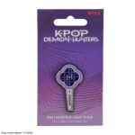 KPOP DEMON HUNTERS HUNTR/X LIGHT STICK PIN - immagine 2