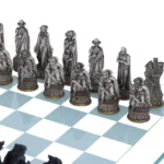 VAMPIRE & WEREWOLF CHESS SET 43CM - immagine 8